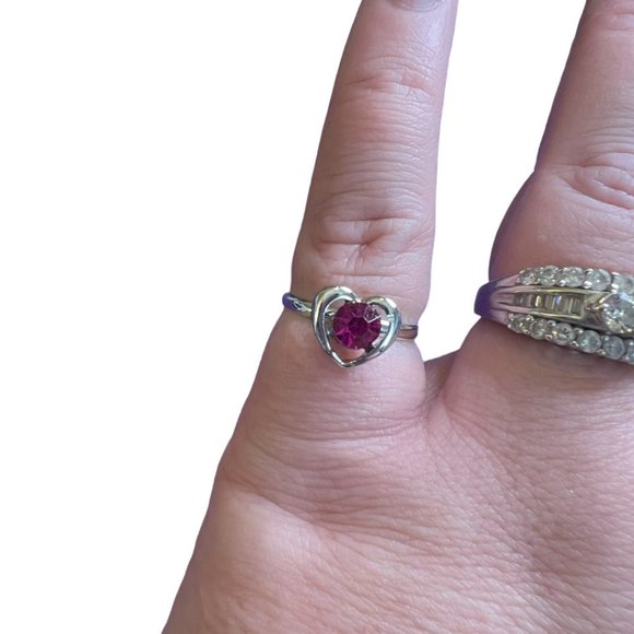 Paparazzi - Heart Shaped Ring 10 Pack with Multi Colored Rhinestones - Picture 2 of 2